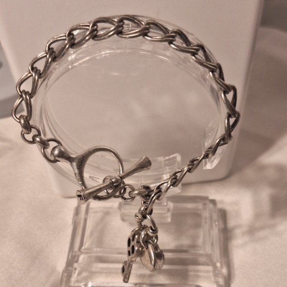 Fossil Jewelry - Fossil silver heart and key charm bracelet 7" Toggle clasp